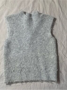 Primark Light Gray Sleeveless Turtleneck Knit Top